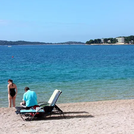 With A Parking Space - 11544