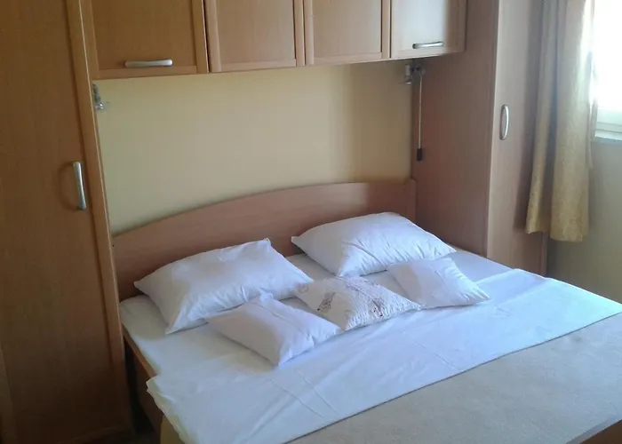 Appartement With A Parking Space - 11544